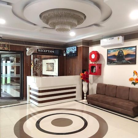 Hotel The Shree Jee Palace Mirzapur ภายนอก รูปภาพ