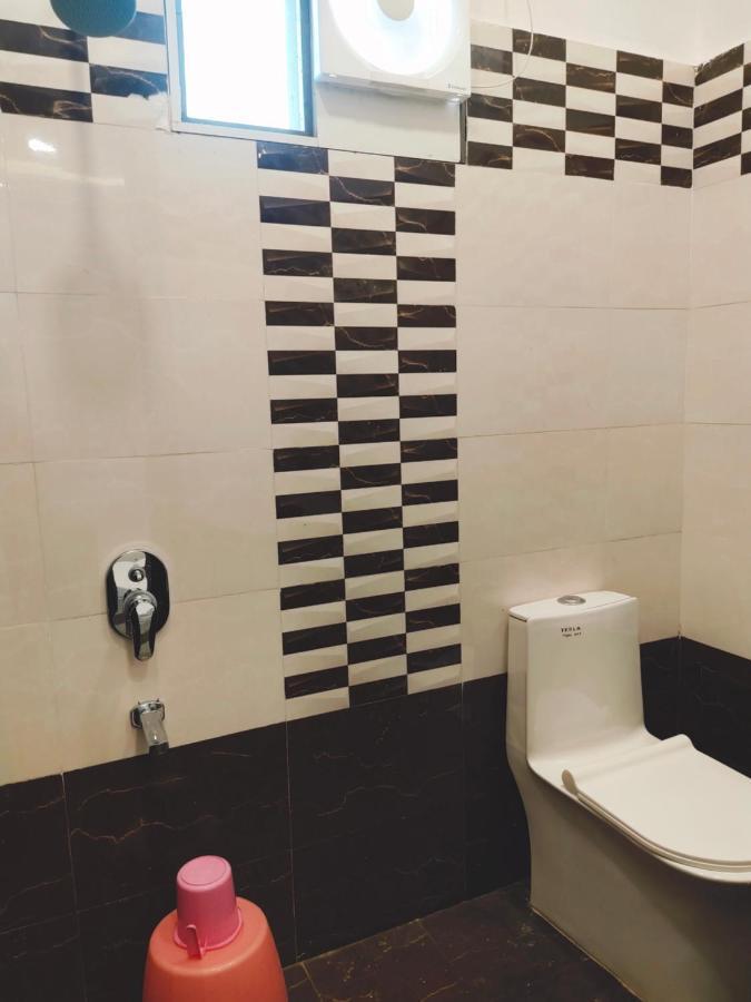 Hotel The Shree Jee Palace Mirzapur ภายนอก รูปภาพ