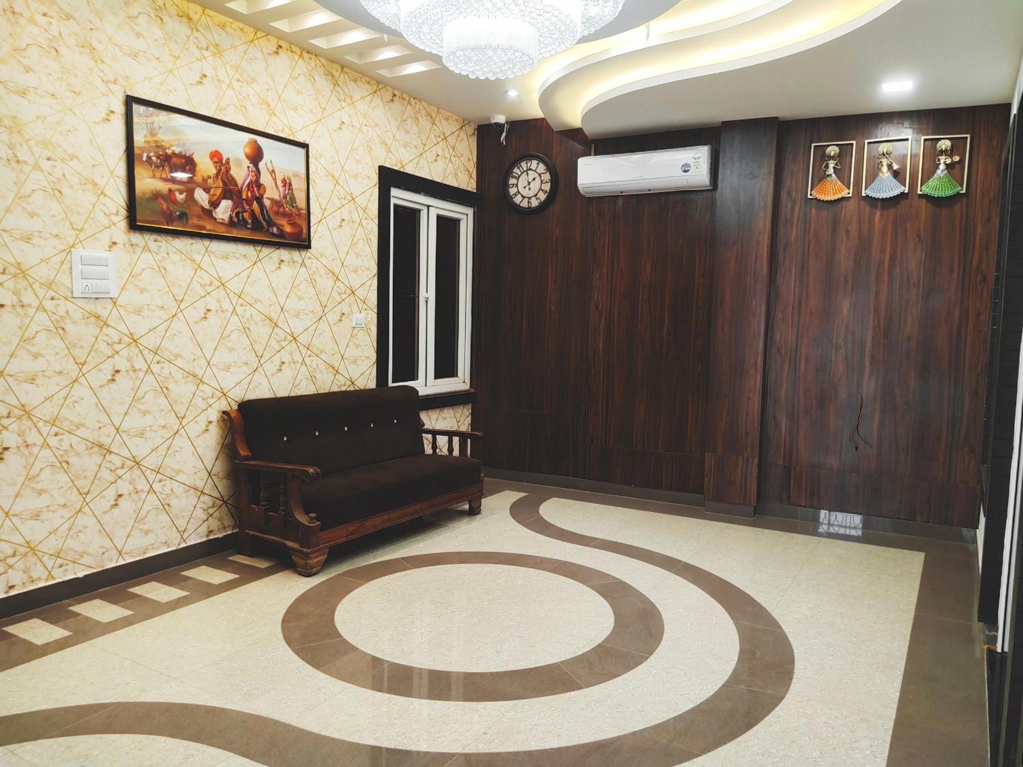 Hotel The Shree Jee Palace Mirzapur ภายนอก รูปภาพ